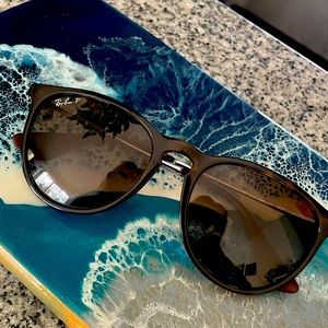 Ray-Ban sunglasses Erika